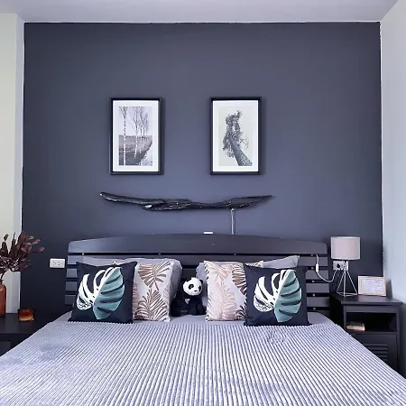 Sea Dreamer Beachfront Apartments Phuket Exterior photo